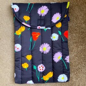 Baggu Puffy 16” Laptop Sleeve